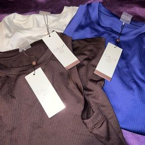 Navy blue, white & brown tank top shirts by Carrie Underwood